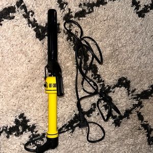 Hot tools curling iron. Used twice.